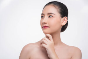 เสริมจมูกกระดูกอ่อนหลังหู